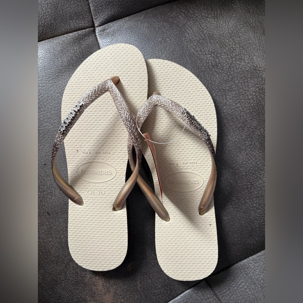 Havaianas sparkle flip flop Sandals size 6